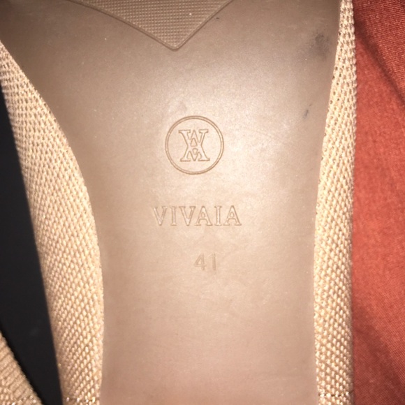 Tan Vivaia Flat Shoes - Picture 4 of 4